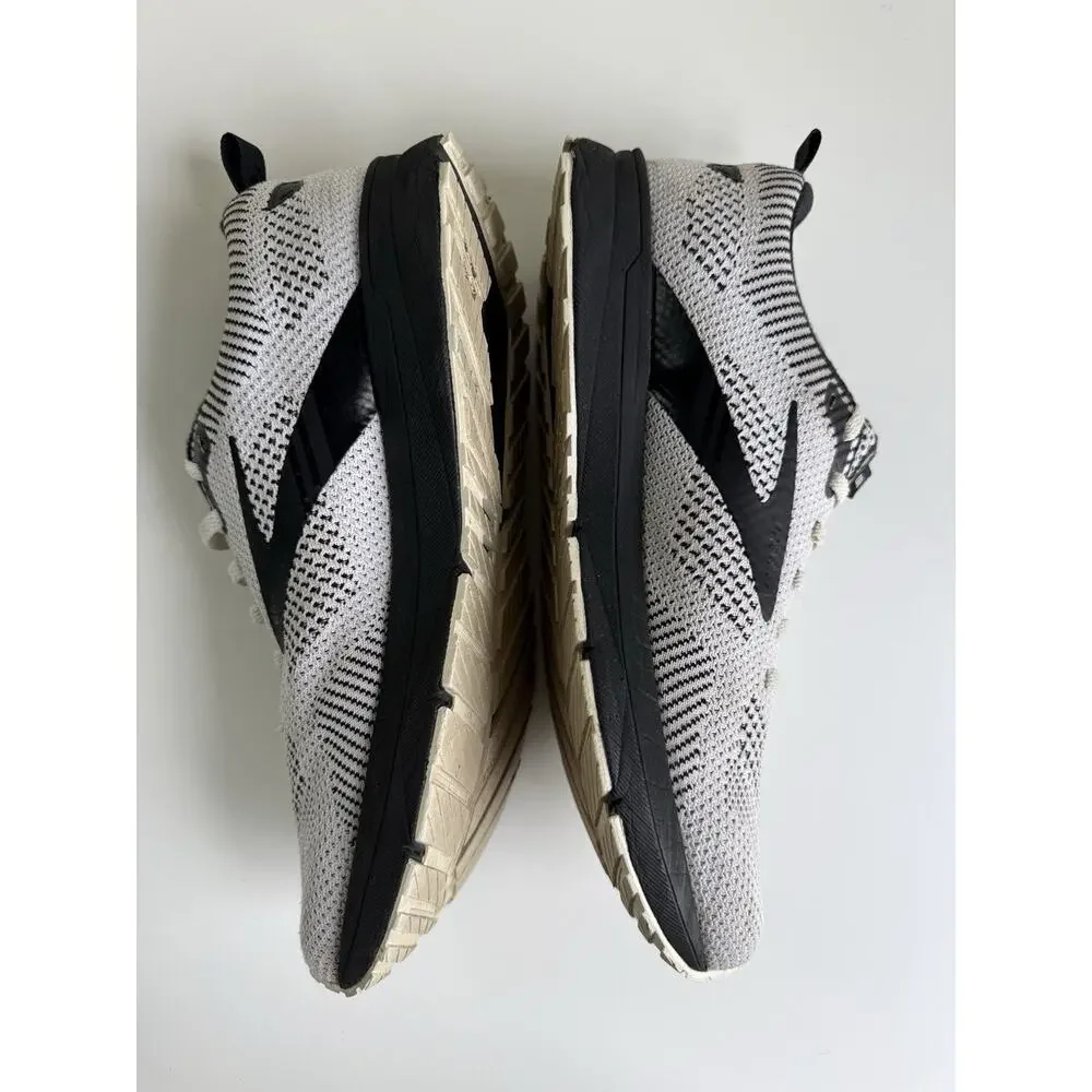 Brooks Women’s Revel 5 Sneakers 9.5 White Running Low Top Athletic